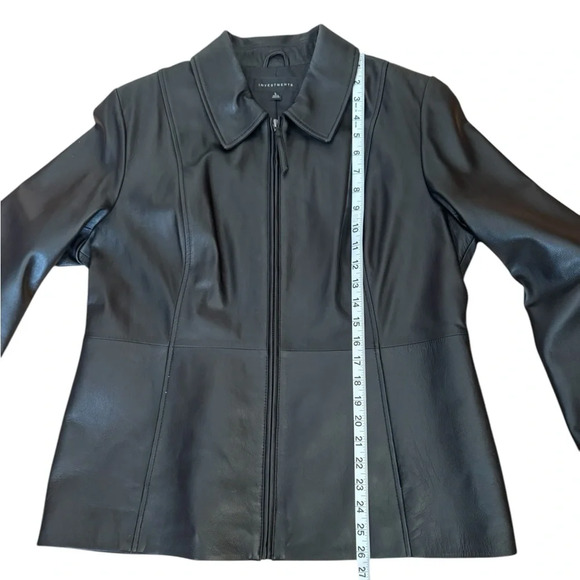 Investments Genuine Lamb Leather Long Sleeve Point Collar Zip Front Jacket - Picture 6 of 11